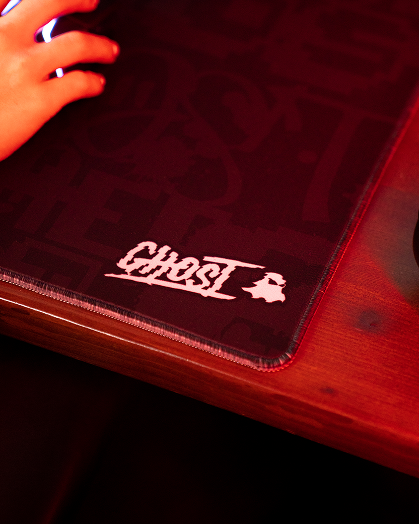 GHOST® GAMING MOUSE PAD PRO WAVY GHOST LIFESTYLE